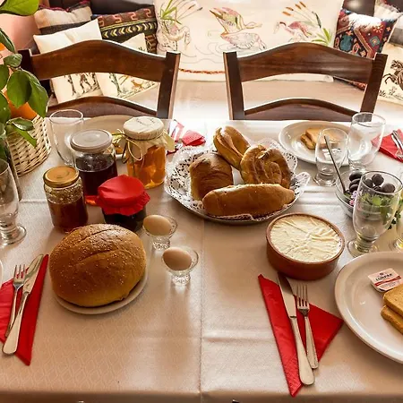 τα πιθάρια Πελασγία