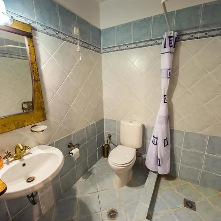 Bed and Breakfast τα πιθάρια *